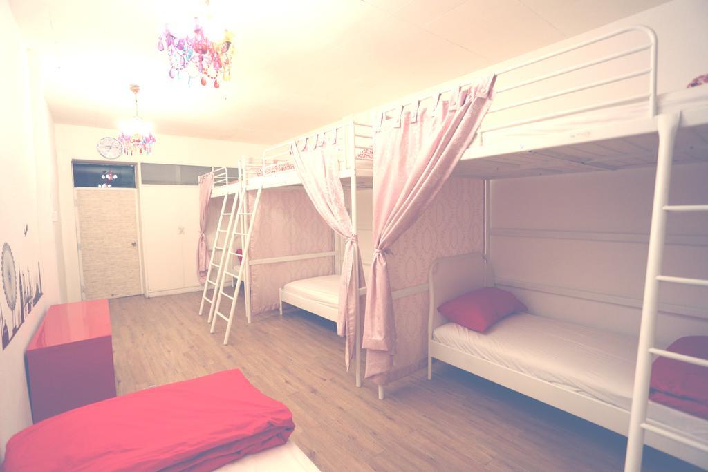 Blue Jasmine Hostel Бангкок Номер фото